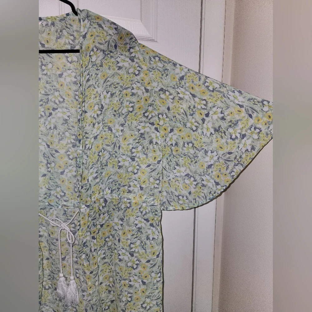 LC Drawstring Kimono (OS) - Picture 4 of 6